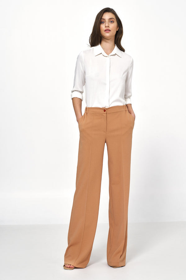 Women trousers model 177409